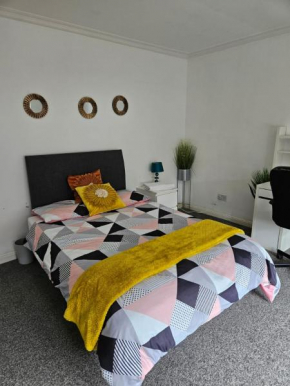 Double Room Close to Headingley Stadium
